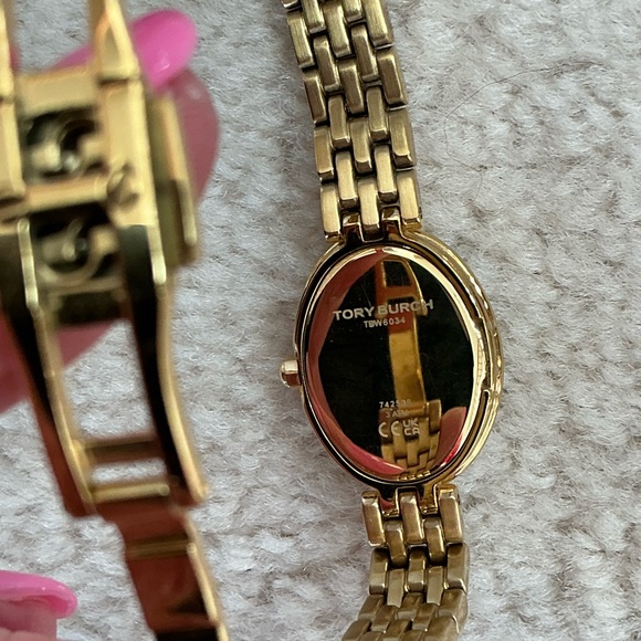 BEAUTIFUL TORY BURCH MOTHER OF PEARL PAVE EMBELLISHED GOLD TONE WATCH - Picture 9 of 16